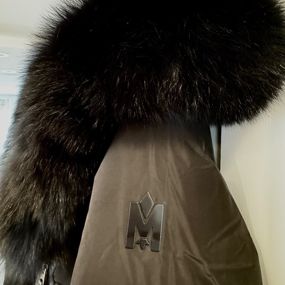 Mackage KAY-BX Down Coat with Blue Fox Fur - XL - Picture 3 of 4
